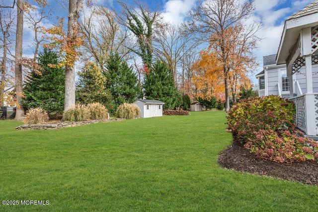 40 Brookside Lane, Little Silver, NJ 07739