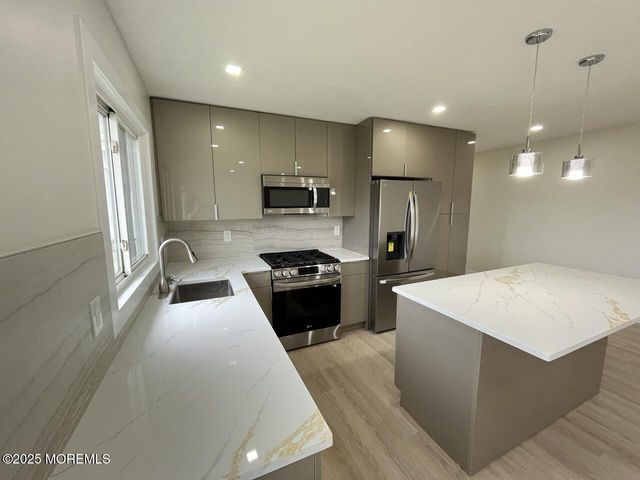 1 Ocean Avenue 4, Belmar, NJ 07719