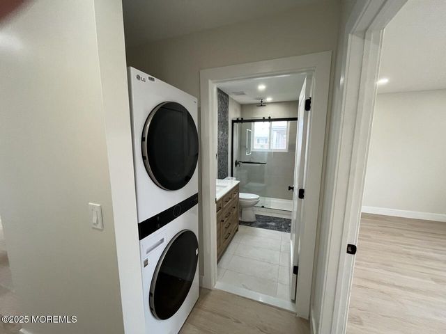 1 Ocean Avenue 4, Belmar, NJ 07719