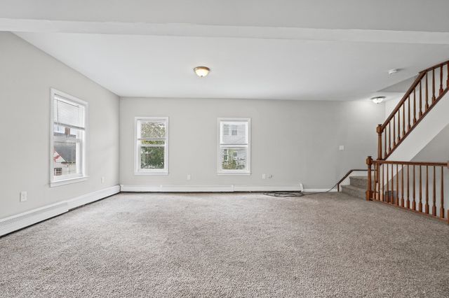 31 Calhoun 2, Everett, MA 02149