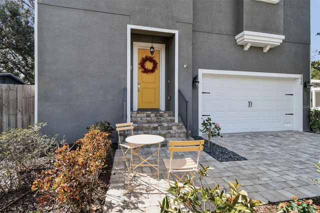 2808 W PEARL AVENUE, Tampa, FL 33611