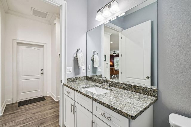 2808 W PEARL AVENUE, Tampa, FL 33611