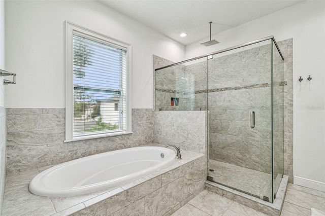 2808 W PEARL AVENUE, Tampa, FL 33611