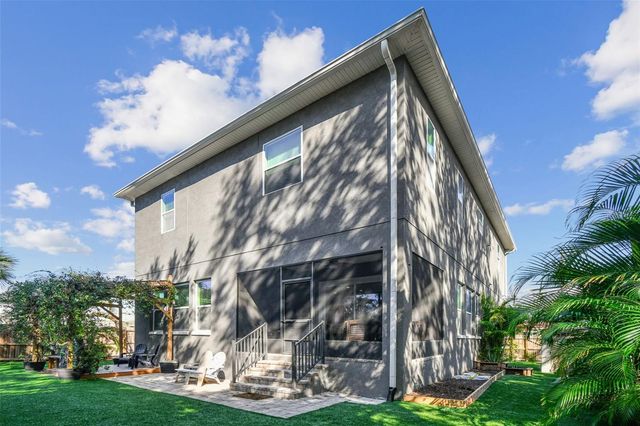 2808 W PEARL AVENUE, Tampa, FL 33611