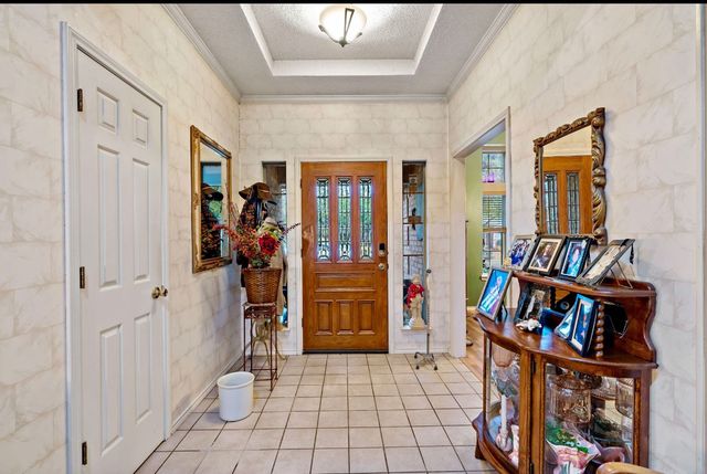 1720 N Collegiate Drive, Paris, TX 75460