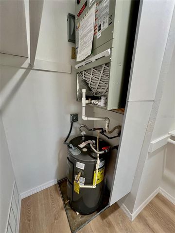 3504 BENEVA ROAD 206, Sarasota, FL 34232