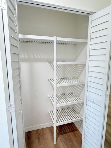 3504 BENEVA ROAD 206, Sarasota, FL 34232