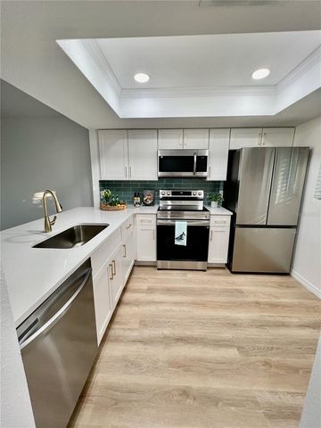 3504 BENEVA ROAD 206, Sarasota, FL 34232