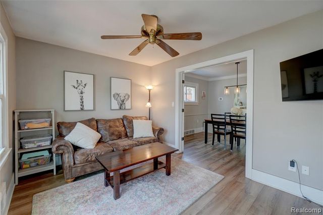 59 Wellesley Drive, Pleasant Ridge, MI 48069