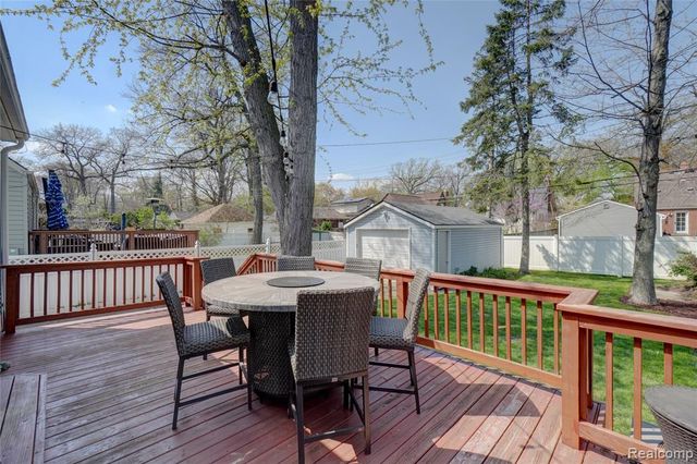 59 Wellesley Drive, Pleasant Ridge, MI 48069