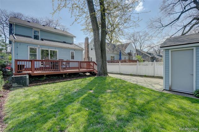 59 Wellesley Drive, Pleasant Ridge, MI 48069