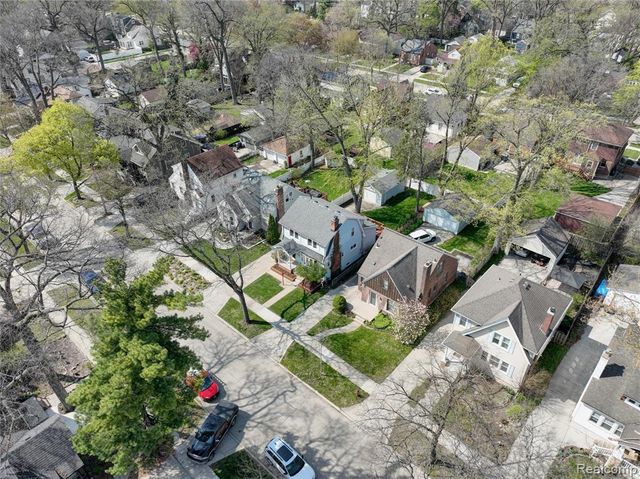 59 Wellesley Drive, Pleasant Ridge, MI 48069