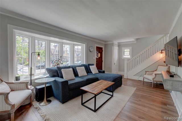 59 Wellesley Drive, Pleasant Ridge, MI 48069