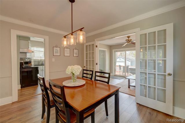 59 Wellesley Drive, Pleasant Ridge, MI 48069