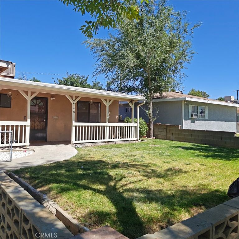 44146 Fern, Lancaster, CA 93534