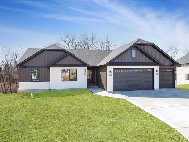 220 Great Bear Pass, Foristell, MO 63348