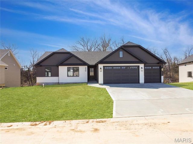 220 Great Bear Pass, Foristell, MO 63348