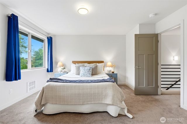 5179 42nd Avenue S, Seattle, WA 98118