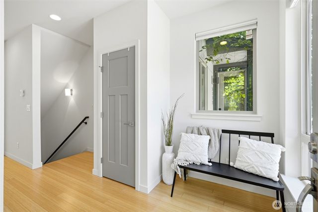 5179 42nd Avenue S, Seattle, WA 98118