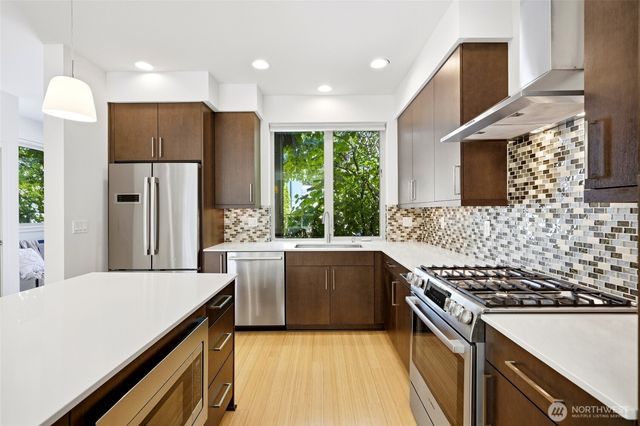 5179 42nd Avenue S, Seattle, WA 98118
