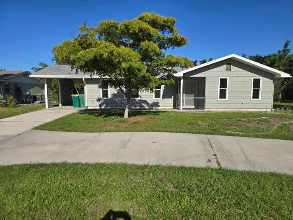 1660 EAGLE STREET, Port Charlotte, FL 33952