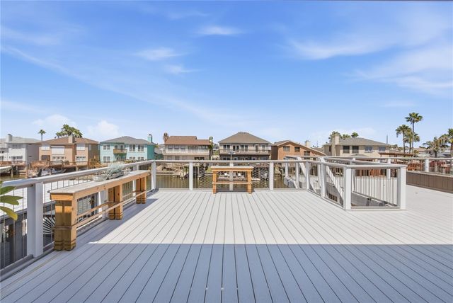 15309 BEAUFORT Ct, Corpus Christi, TX 78418