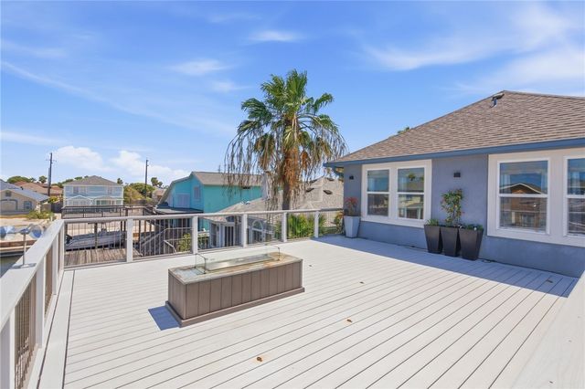 15309 BEAUFORT Ct, Corpus Christi, TX 78418