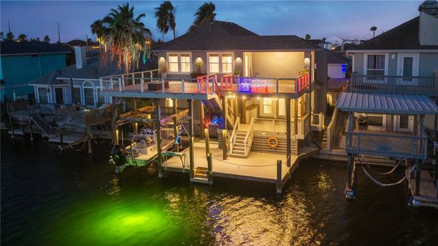 15309 BEAUFORT Ct, Corpus Christi, TX 78418