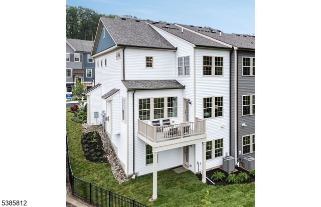 51 Wadsworth Dr 6, Denville Twp., NJ 07834