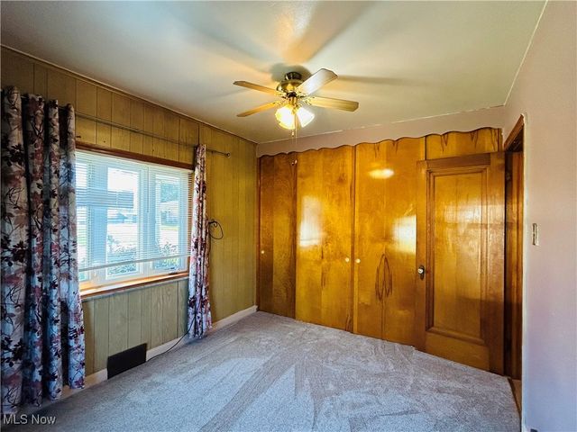 141 Cleveland Road, Weirton, WV 26062