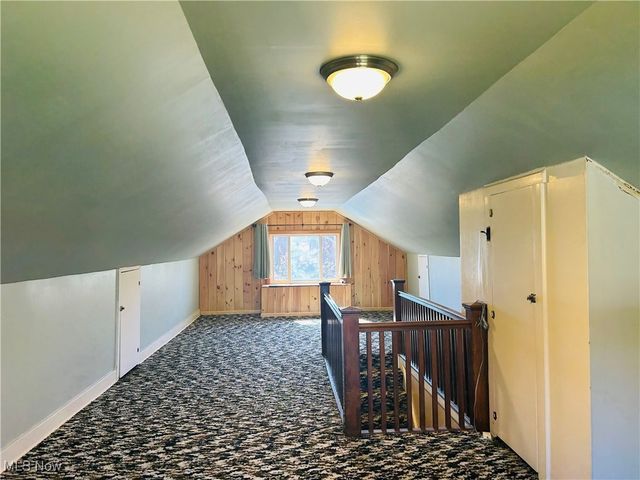 141 Cleveland Road, Weirton, WV 26062