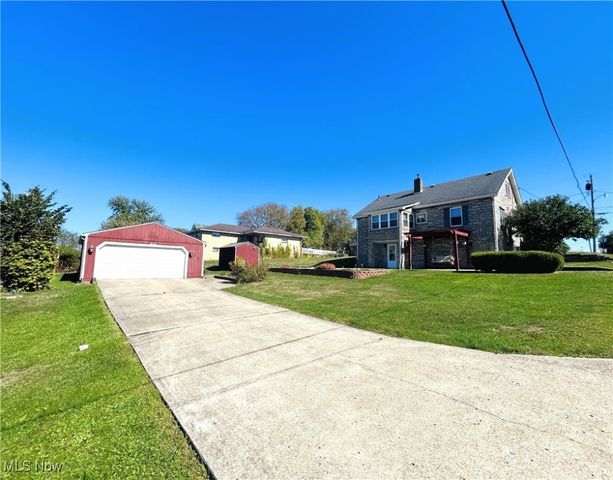 141 Cleveland Road, Weirton, WV 26062