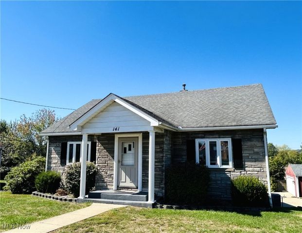 141 Cleveland Road, Weirton, WV 26062