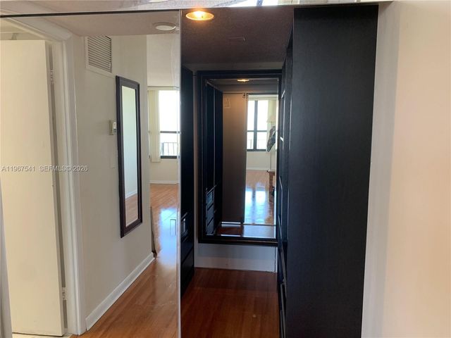 780 NE 69th St 2504, Miami, FL 33138