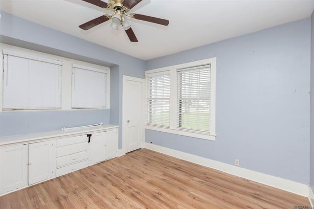 3210 Perkins Rd, Baton Rouge, LA 70808