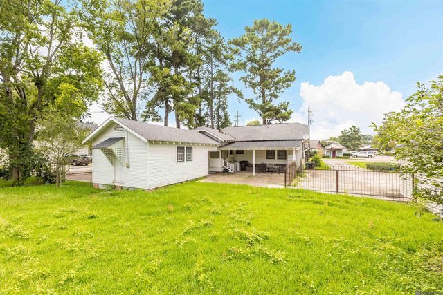 3210 Perkins Rd, Baton Rouge, LA 70808