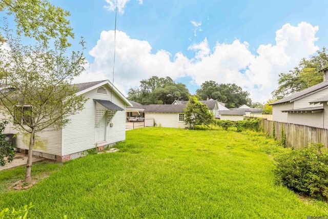 3210 Perkins Rd, Baton Rouge, LA 70808