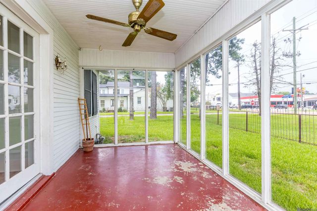 3210 Perkins Rd, Baton Rouge, LA 70808