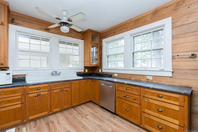 3210 Perkins Rd, Baton Rouge, LA 70808