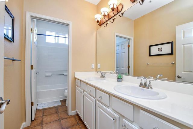 97 Lexington St, Brentwood, CA 94513
