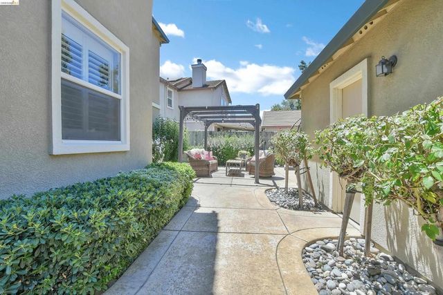 97 Lexington St, Brentwood, CA 94513