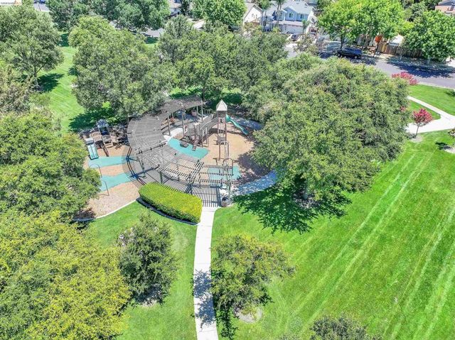 97 Lexington St, Brentwood, CA 94513
