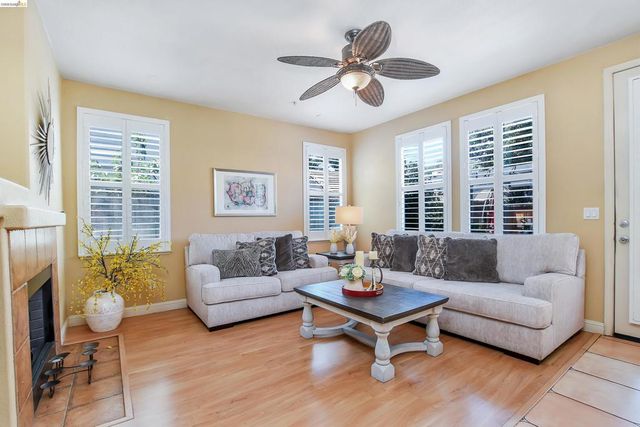 97 Lexington St, Brentwood, CA 94513
