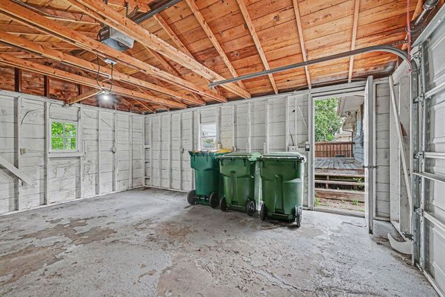 5931 Zenith Avenue N, Brooklyn Center, MN 55429
