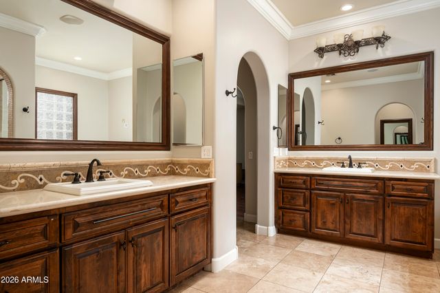 9413 E DESERT VILLAGE Drive, Scottsdale, AZ 85255