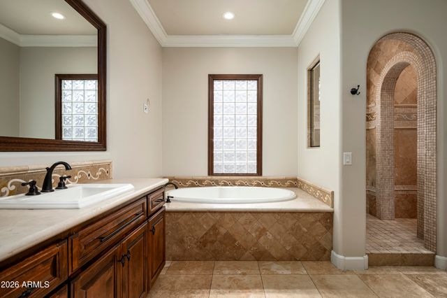 9413 E DESERT VILLAGE Drive, Scottsdale, AZ 85255