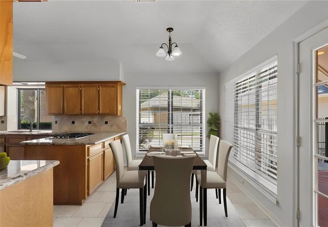 2002 Firtree Way, Houston, TX 77062