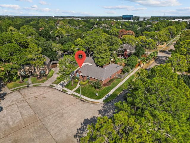 2002 Firtree Way, Houston, TX 77062
