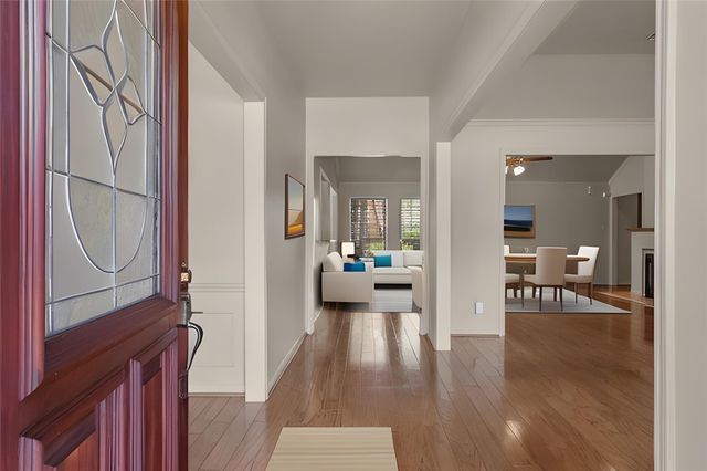 2002 Firtree Way, Houston, TX 77062