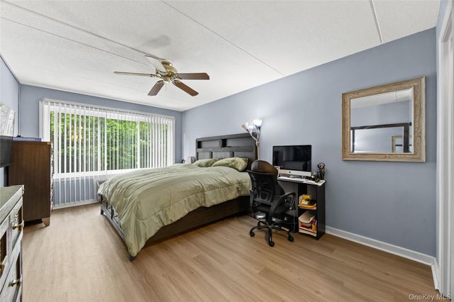 300 High Point Drive 514, Hartsdale, NY 10530